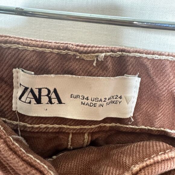 Zara Women’s Wide Leg Raw Hem Jean Sz 2 Wavy Side Seam Boho Western - Picture 3 of 13